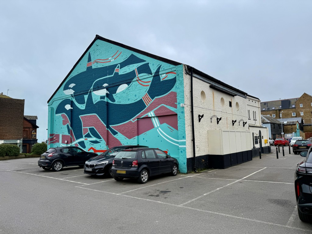 Lot: 78 - VACANT COMMERCIAL PROPERTY IN TOWN CENTRE LOCATION - Town centre commercial property